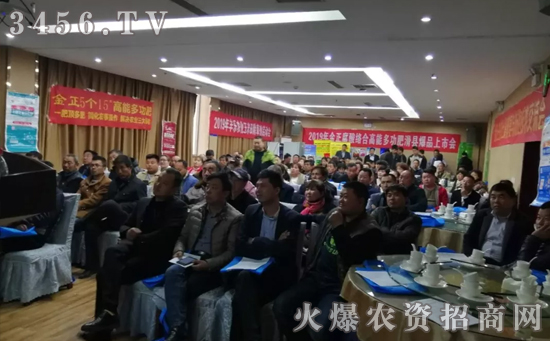 撒化肥=撒钱!化肥导致的减产达30%?想高产?就用它! 撒化肥=撒钱!化肥导致的减产达30%?想高产?就用它!